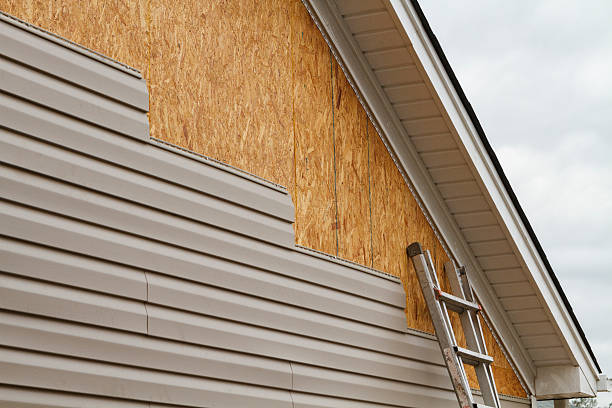 24/7 Emergency Vinyl Siding experts in Woodsfield, OH